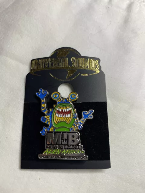 Disney Universal Studios Men In Black Trading Pin 2001 Moveable Arms