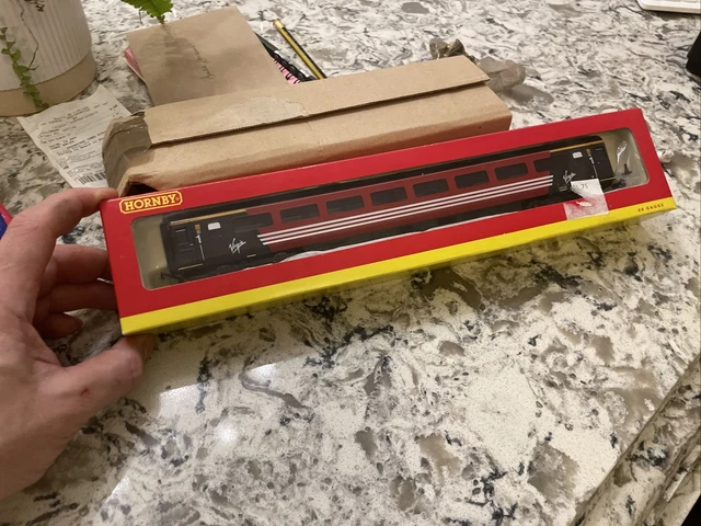 HORNBY R4096G VIRGIN MK3 STANDARD 1st CLASS OPEN COACH H 11028 BOXED ...