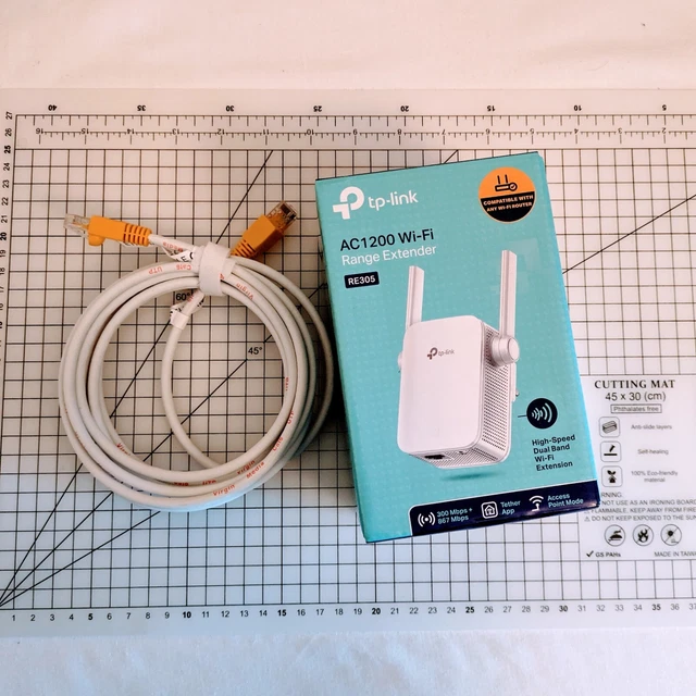 TP-Link AC1200 Universal Dual Band Range Extender with Ethernet Cable