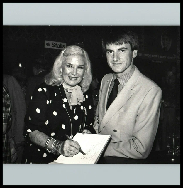 GINGER ROGERS ACTRESS 1980s ALLURING POSE KEYSTONE PORTRAIT ORIG Photo