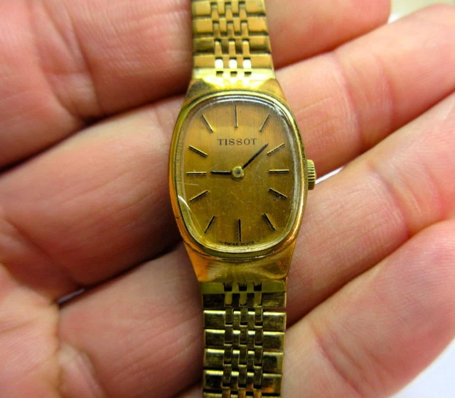 TRÈS JOLIE MONTRE DE PLONGEE FEMME VINTAGE signée MORTIMA SUPER 17 fonctionne EUR 150,00