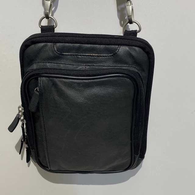 Gun Tote' n Mamas Men's Black Leather Messenger Crossbody Bag