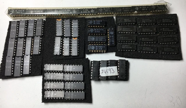 Circuit Intégré DS1216E Dallas DIP28 - Pièce D'occasion, Fonctionnelle, Pour électronique