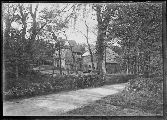 Plaque verre photo négatif noir et blanc 6x9 cm famille charrette route France