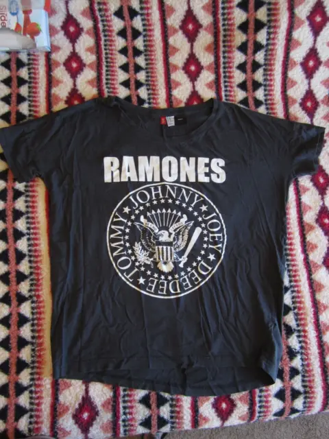 Ramones Over-sized T-Shirt Top   Dark Gray Grey  Size XS  Large     H&M  Divided