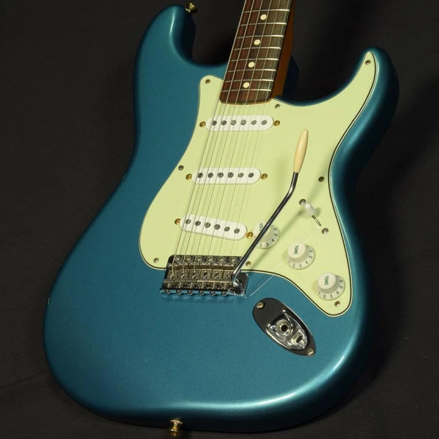 Fender Japan Made in Japan Traditional 60s Stratocaster Lake Placid