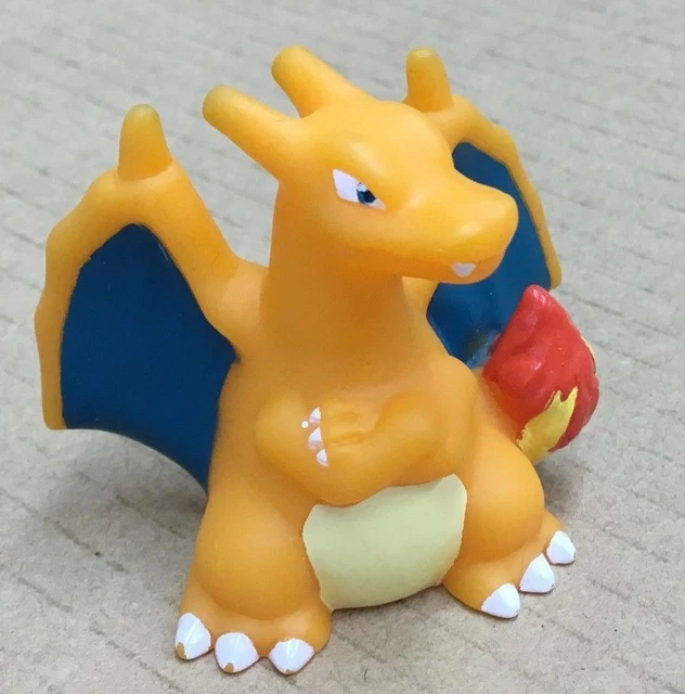 B. 13 FIGURINES Pokemon Finger Puppet Charizard attrapez-les toutes ...
