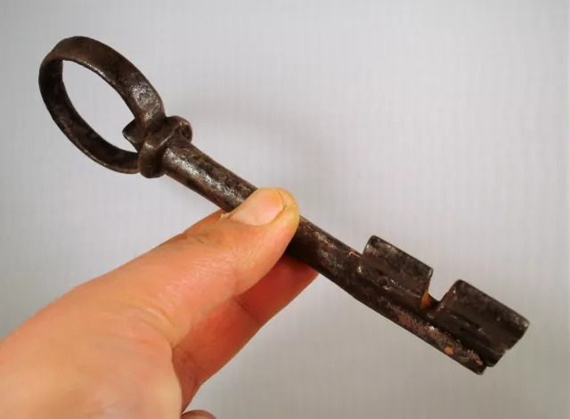 Antica chiave iron skeleton key Clef Schlüssel da Porta, Germania  XVII Sec. 3