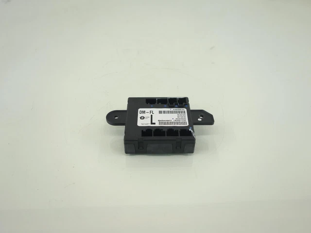 11 DODGE CARAVAN 3.6L FWD Left Front Driver Door Relay Control Module 05026861AD
