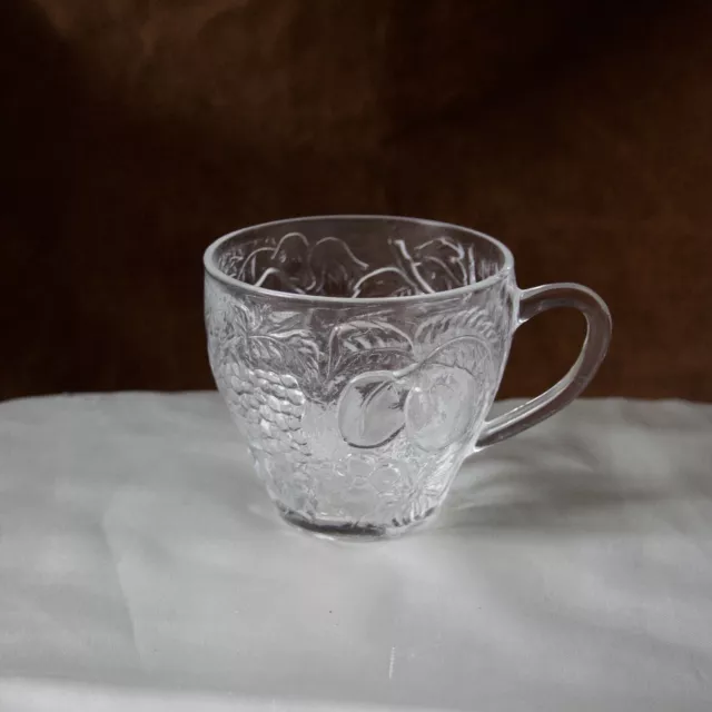 Embossed Glass Tea Cup with Decorative Fruit Design