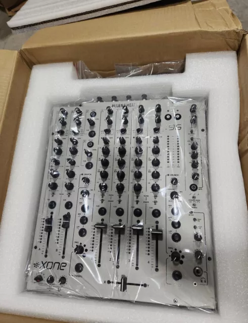 Allen & Heath XONE:96 DJ Mixer with Dual 32-Bit Soundcards Allen & Heath XONE:96 DJ Mixer with Dual 32-Bit Soundcards