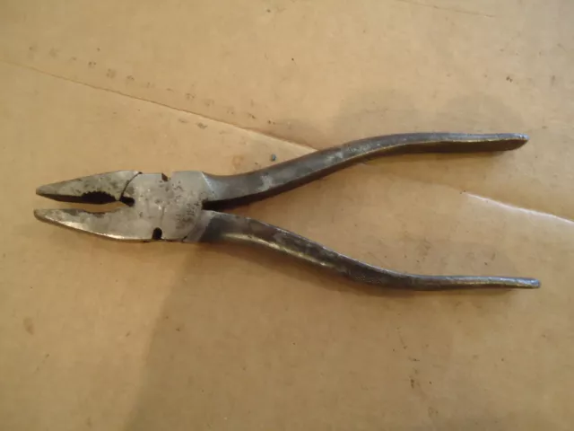 Vintage KRAEUTER USA No. 1841-6 1/2 Linesman Pliers with  patterned Grips