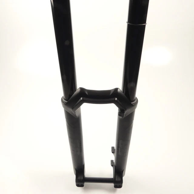 Fourche Avant Marzocchi Bomber Z2 150mm 29" - Conique - Pour VTT - Neuf 2022/23
