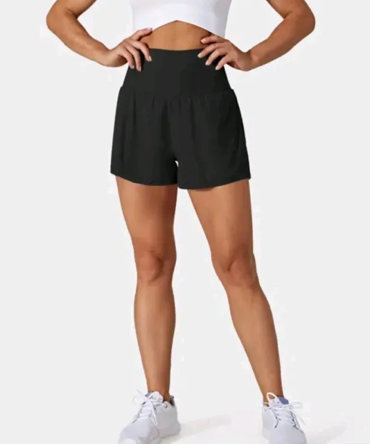 HALARA SUPER HIGH Waisted 2-in-1 Yoga 2.5” Shorts Size Small