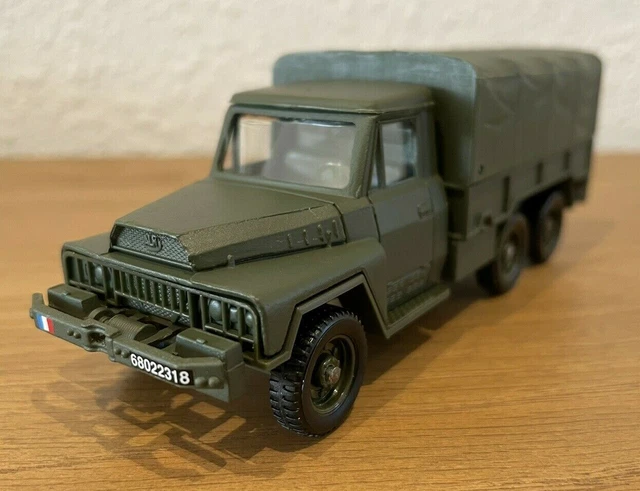 Miniature Solido 1/50 – Camion ACMAT VLRA Ambulance Armée Française – Neuf