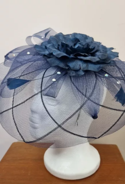 Stunning Ladies Large Oversized Blue Fascinator Hat Head Band Net Races Wedding