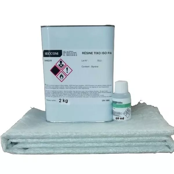 Kit 2 kg Résine polyester ISO + 60 ml catalyseur + 3 M² MAT 225 g/m² + pipette