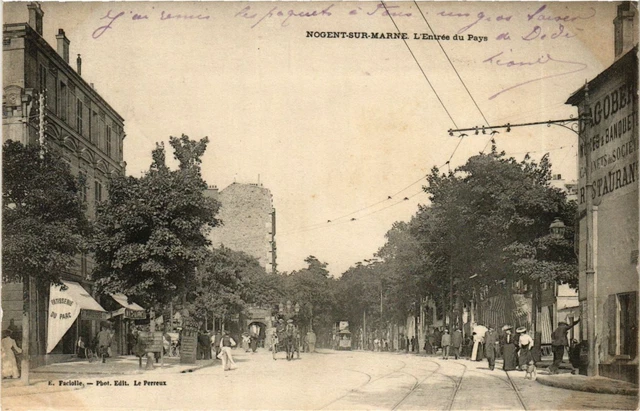 CPA NOGENT-sur-MARNE Entry of the Country (869526)