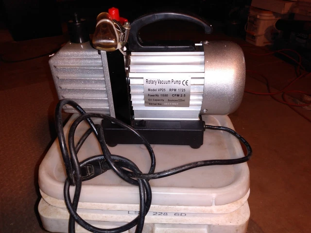 Rotary Vacuum Pump, CFM 2.5