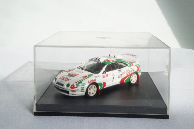 Toyota Celica GT4 WRC Hachette Collections - Échelle 1/24 - Modèle Des 1000 Lacs 1990 - Neuve
