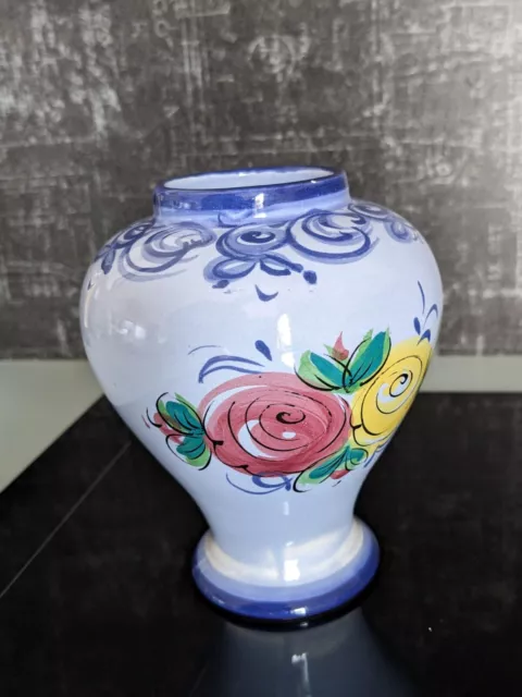 Vase en Faïence Vestal du Portugal