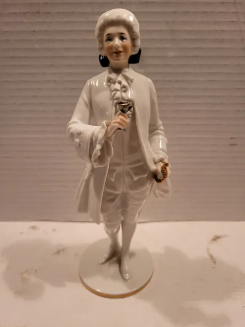 Augarten Wien Austria "The Rose Bearer" Figurine 8” Porcelain Colonial Gentleman