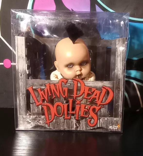 2004 Mezco Living Dead Dolls: Dollies Series 1 - Sybil *Damaged Box* *RARE!*