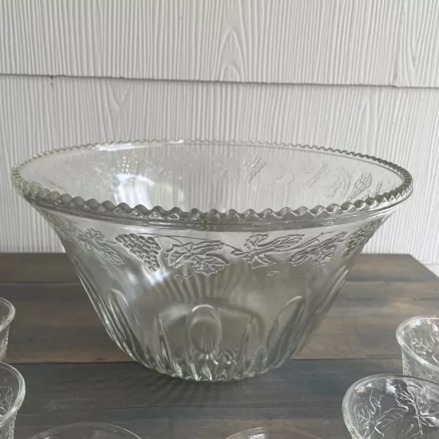 Vintage Indiana Glass Co. Princess 15-piece Crystal Holiday Punch Bowl Set (SH) 2