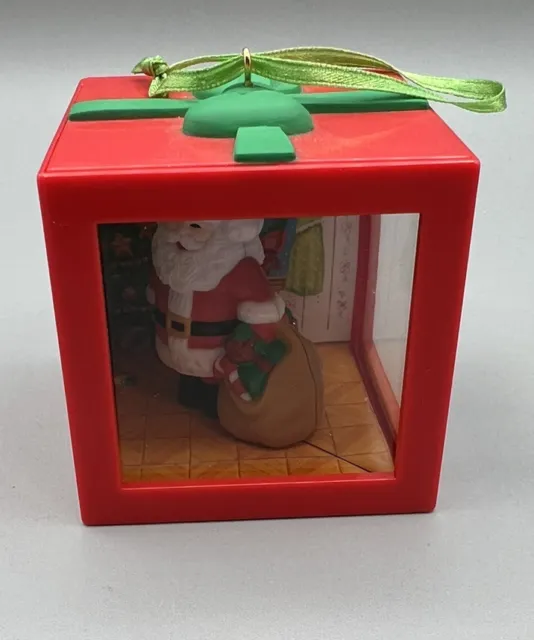 Avon Ornament Gift Collection 2 in 1 Ornament Santa Snowman No Box Undated