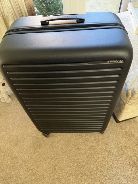 SAMSONITE 75CM RESTACKED Hard-Shell, Suitcase In Black £125.52 ...