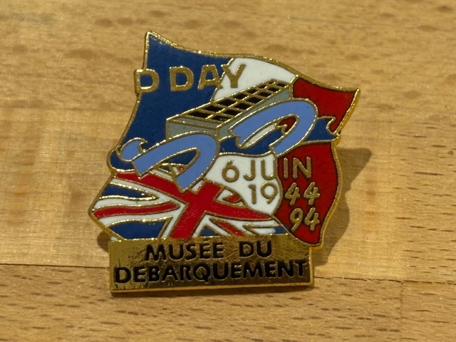 A PINS PIN ARMEE ARMY DEBARQUEMENT D-DAY 1944 50TH WW2 EUR 7,99 ...