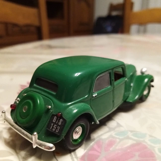 JRD CITROEN TRACTION AVANT 11cv, ref : 112, vintage. En l'état sur les