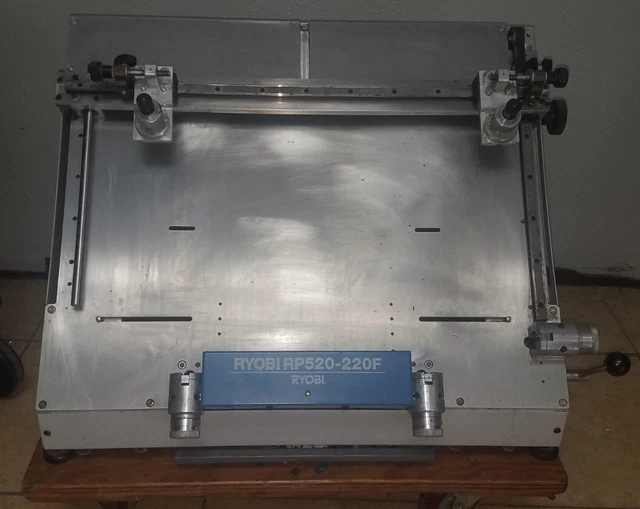 Ryobi printing press RP520-220F OFFSET PLATE PUNCH RYOBI 3304/3302/3200 512 524 Ryobi printing press RP520-220F OFFSET PLATE PUNCH RYOBI 3304/3302/3200 512 524