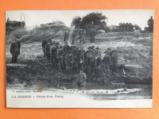 Carte Postale Ancienne 1900 LA DOMBES Ain PÊCHE d'un ÉTANG Belle Animations