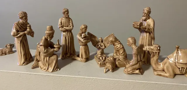 Vintage Collector Piece Family Nativity Scene Statue SET Very Rare