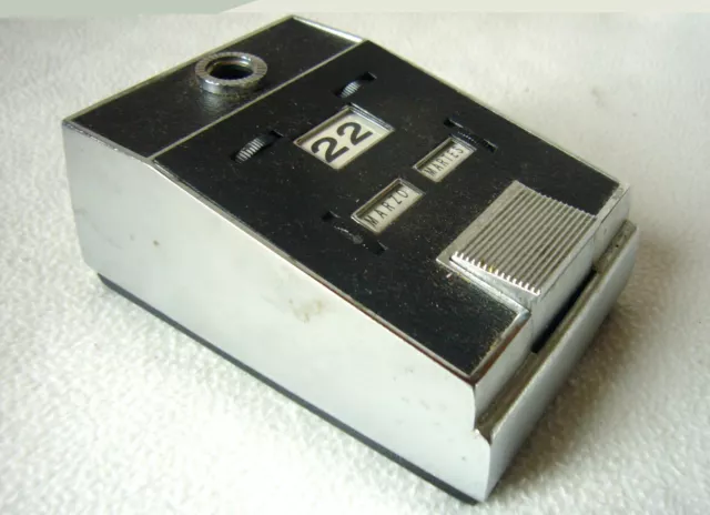 ANCIEN DATEUR PERPETUEL- BRIQUET de BUREAU 1970 * PIEZZO ELECTRIC LIGHTER PZ 500