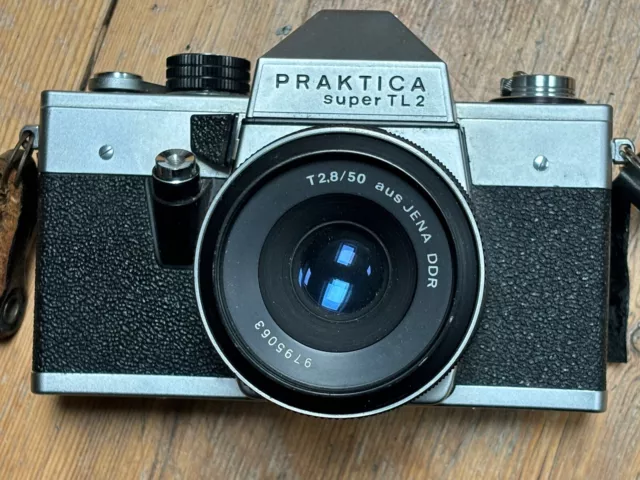 Praktica Super TL2 35mm Spiegelreflexkamera