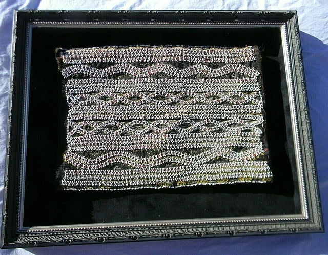 Antiguo delantal africano con cuentas o bolsa con marco de exhibición bolsa plegable es 13x9