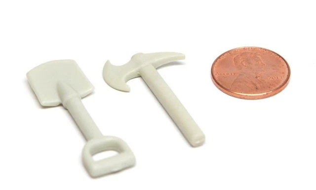 Pelle Miniature En Métal Blanc - échelle 1/12 - Pour Maison De Poupée, Vitrine Ou Jardin Miniature