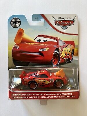 DISNEY PIXAR CARS Lightning McQueen with Cone Lightning McQueen Mattel ...