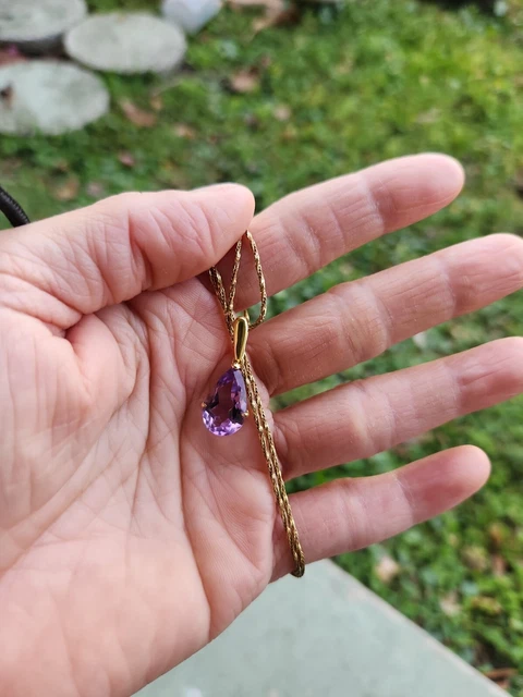 18k Yellow Gold Amethyst Tear Drop Pendant Necklace