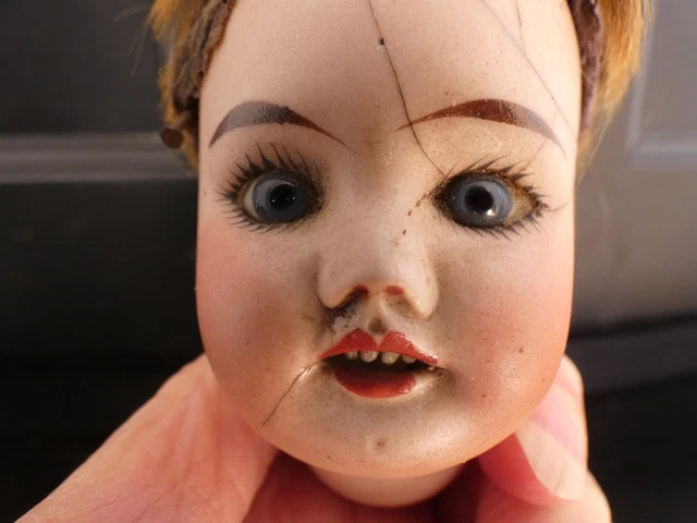 Jolie Poupée Vintage en Porcelaine des Années 1920 dans son carton