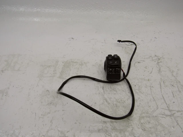 2016 Harley Davidson Street Glide Touring Left Switches Light Switch 71500128A