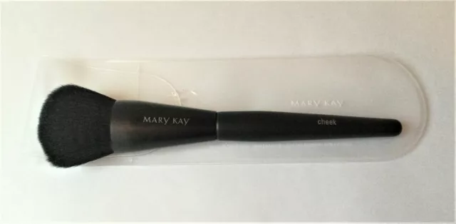 New in Protective Sleeve Mary Kay Black Cheek Color Blush Brush - Free Ship!