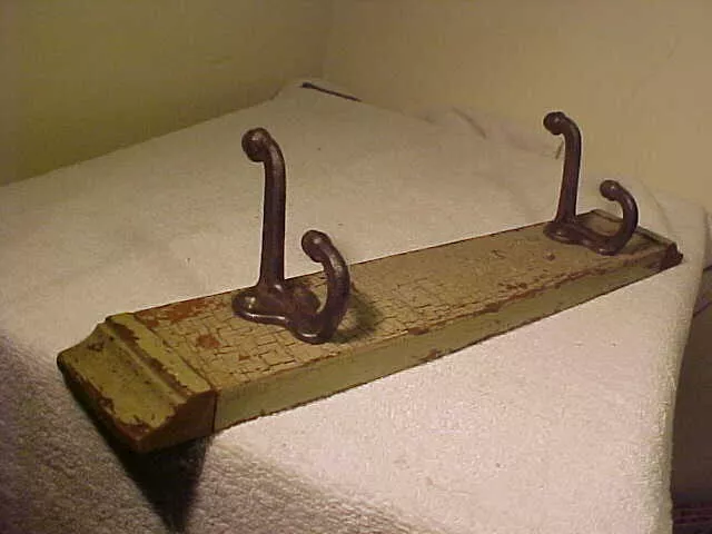 ANTIQUE Cast Iron Wall Mount Double Hook Coat Hat Holder Acorn Style Old Green