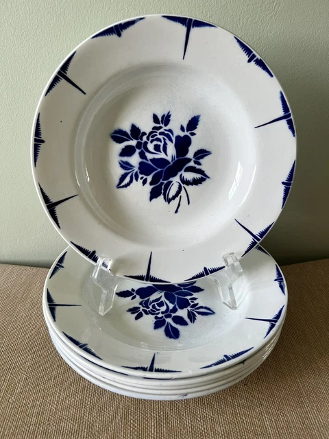 6 assiettes creuses anciennes St Amandinoise St Amand France fleurs bleues TBE
