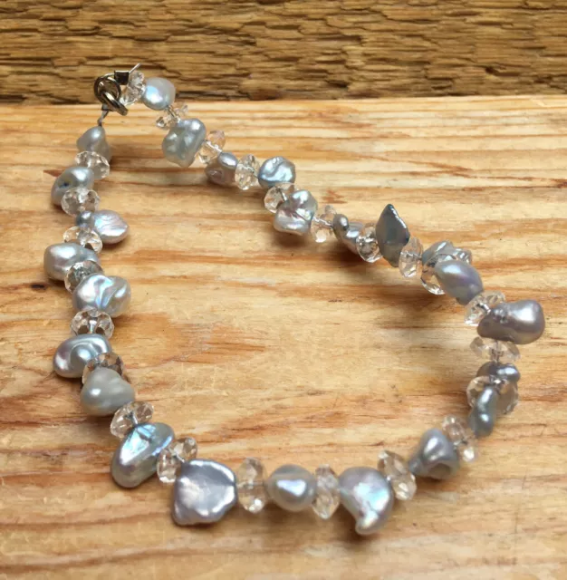 Joli bracelet perle et perles de verre bleu/design délicat/habillé/occasion