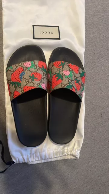 Gucci GG Supreme Strawberry Print Slides Sandals Shoes 3