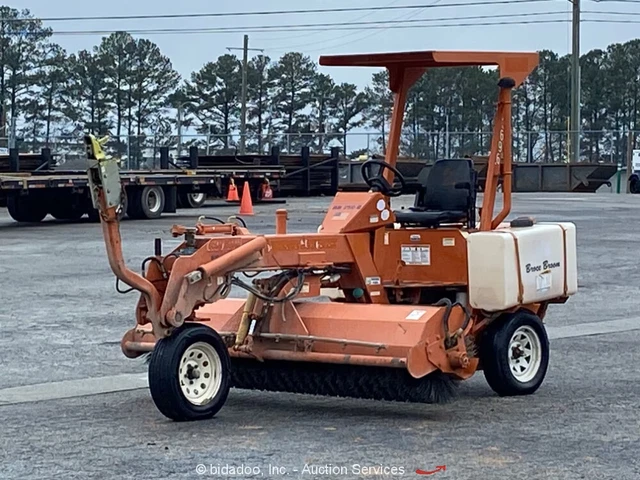 2015 Broce BB250B 8' Ride-On Broom Street Sweeper bidadoo