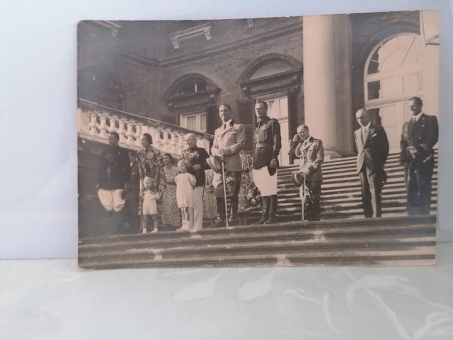 Cartolina Viaggiata Di Re Umberto, Maria Jose'  E Figli Nella Reggia Racconigi